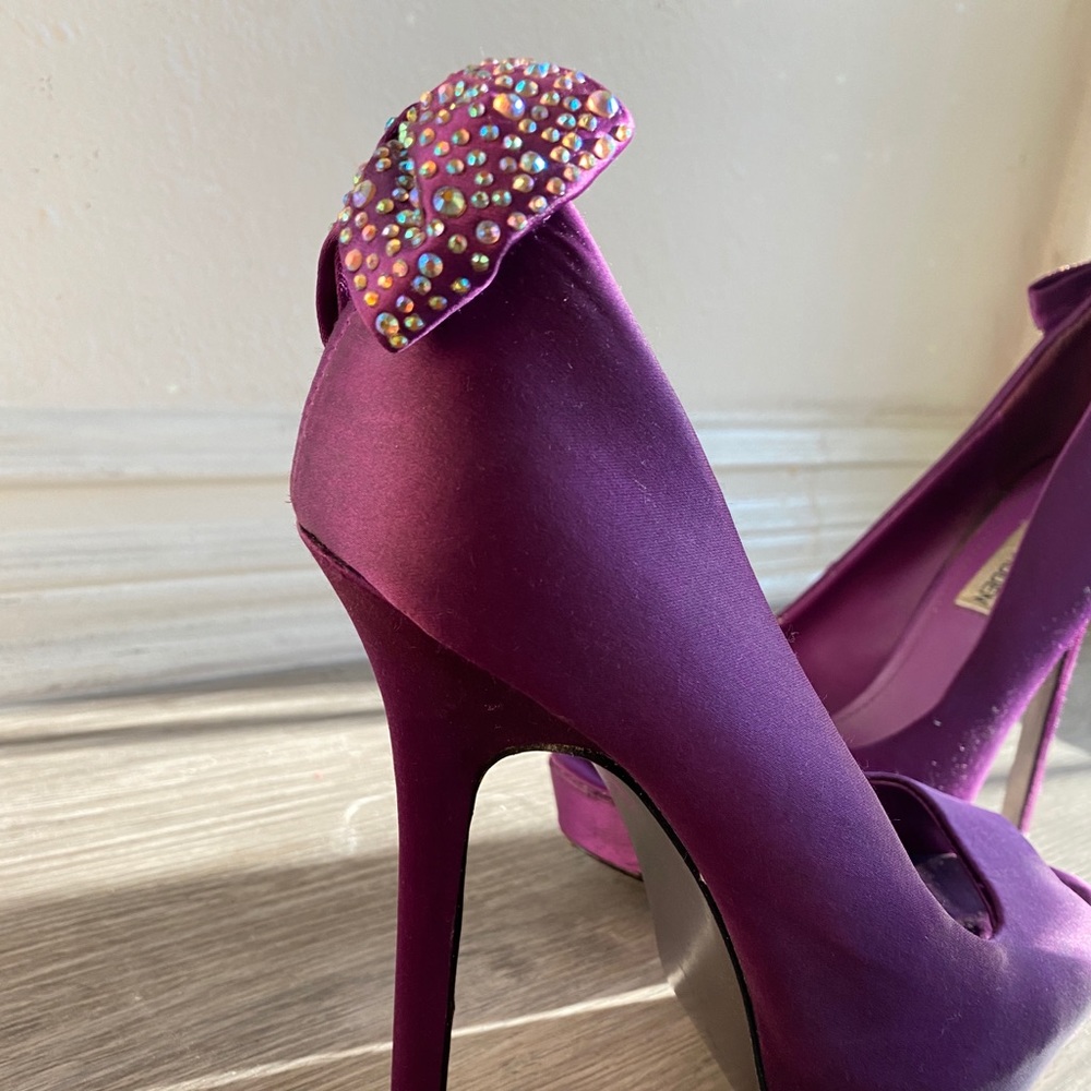 Steve Madden heels